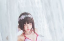 桜桃喵《加藤惠_小睡裙》：一场梦幻的柔软邂逅