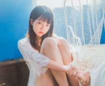桜桃喵《小少女_少女私房》：一段温暖的清晨私语